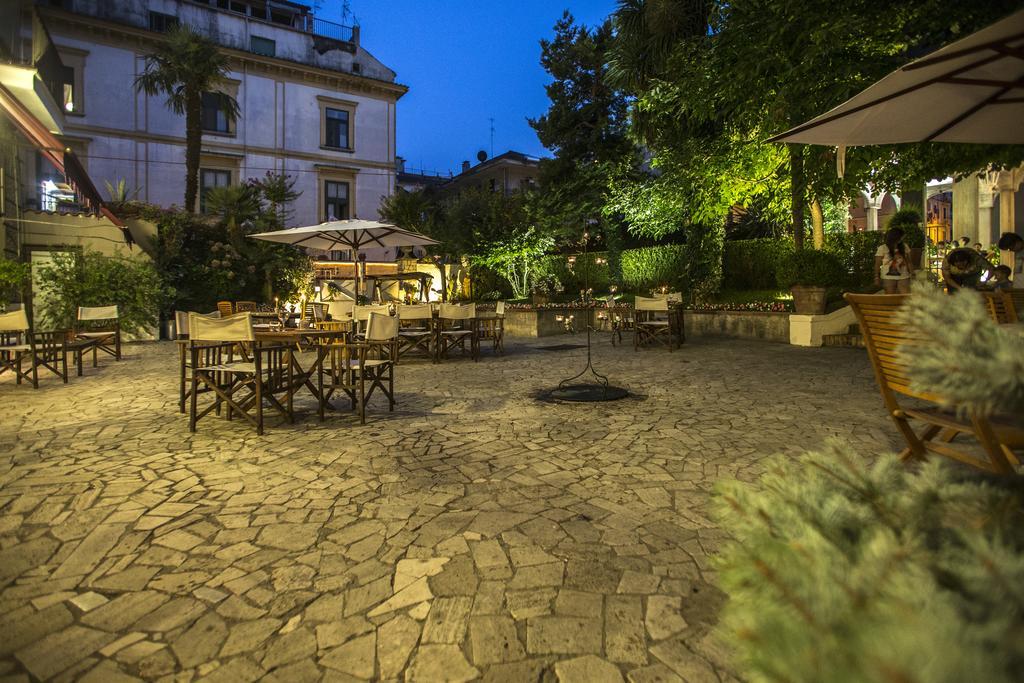 Hotel Victoria Maiorino Cava deʼ Tirreni Екстериор снимка